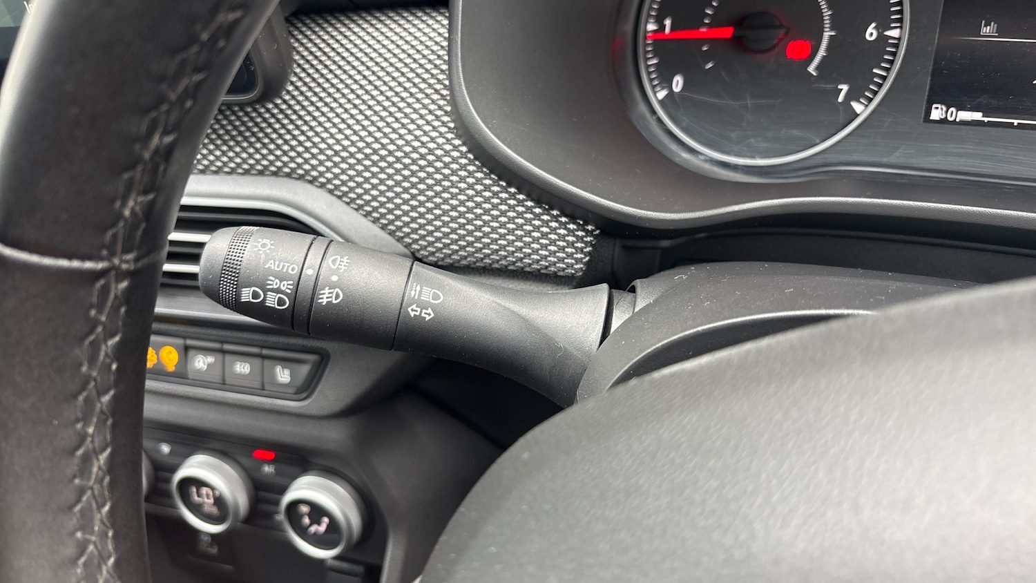 Used Dacia Jogger 2023 for sale - 77996928: Photo 29