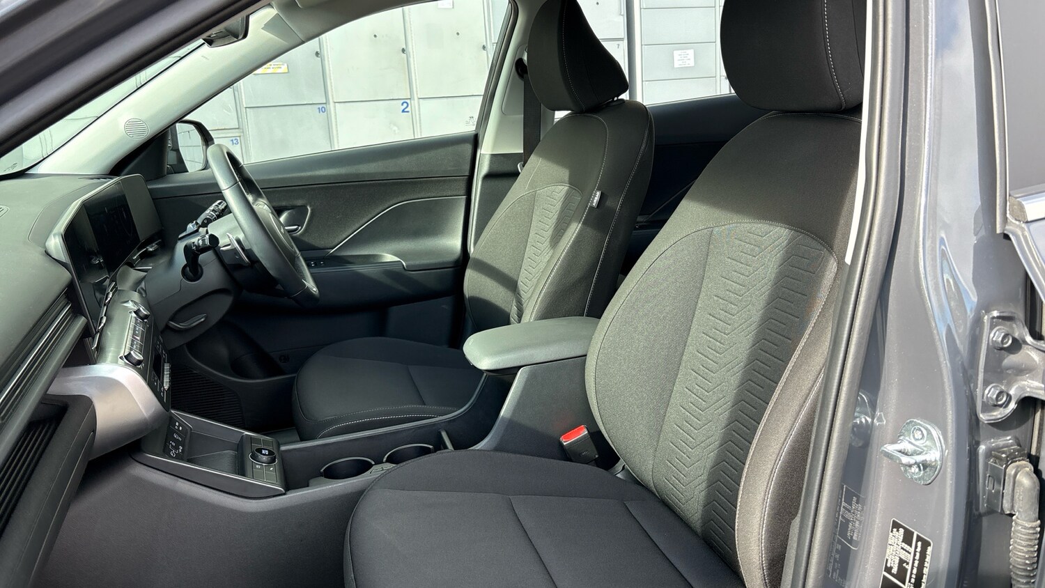 Used Hyundai KONA 2025 for sale - 78011515: Photo 75