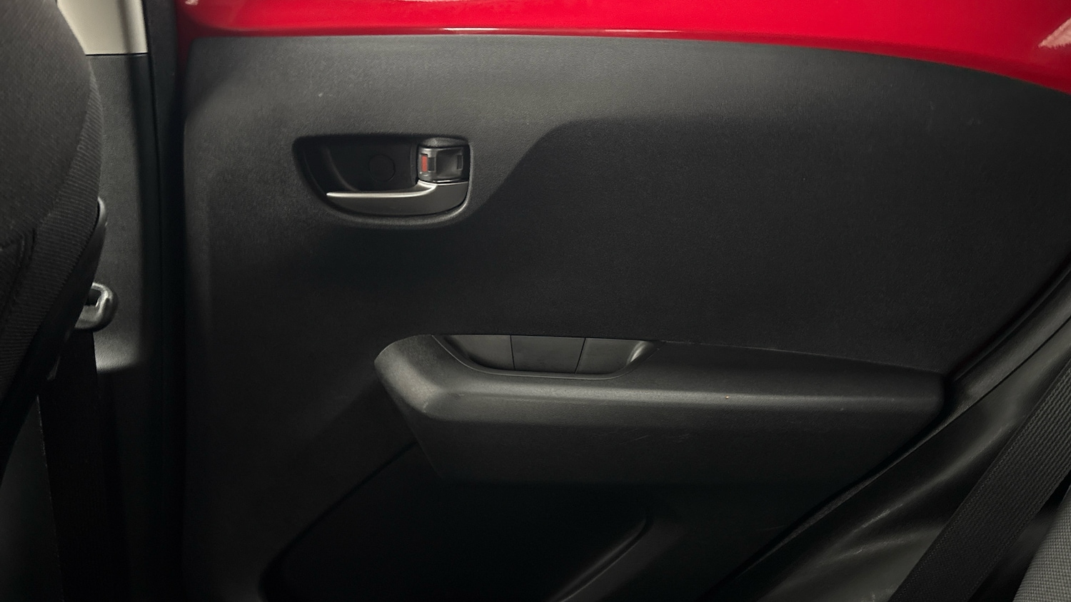 Used Toyota AYGO 2021 for sale - 76504422: Photo 28