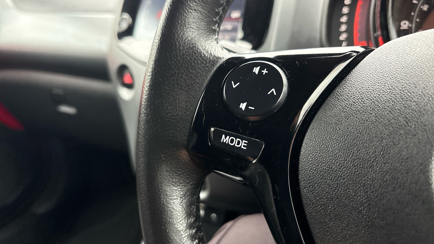 Used Toyota AYGO 2021 for sale - 76504422: Photo 36