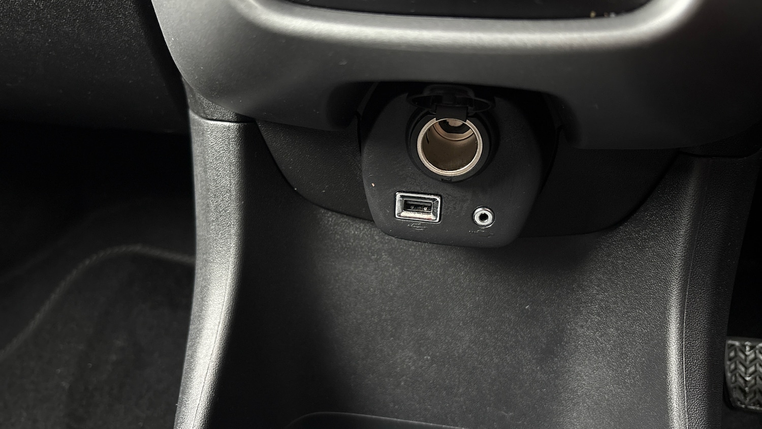 Used Toyota AYGO 2021 for sale - 76504422: Photo 41