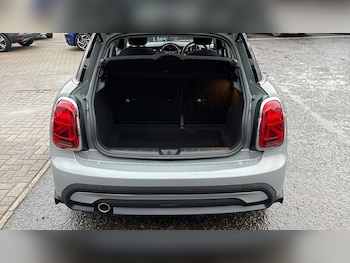 Used MINI Hatch 2021 for sale - 77416882: Photo