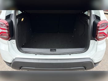 Used Dacia Duster 2023 for sale - 78579014: Photo