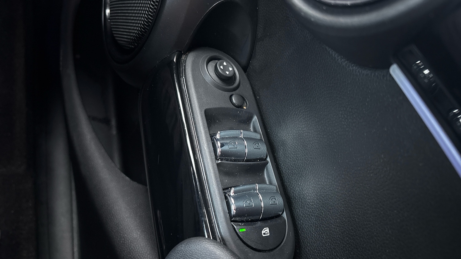 Used MINI Hatch 2021 for sale - 76853395: Photo 21