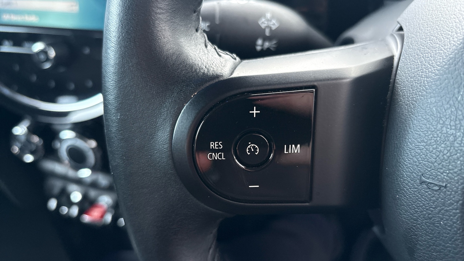 Used MINI Hatch 2021 for sale - 76853395: Photo 24