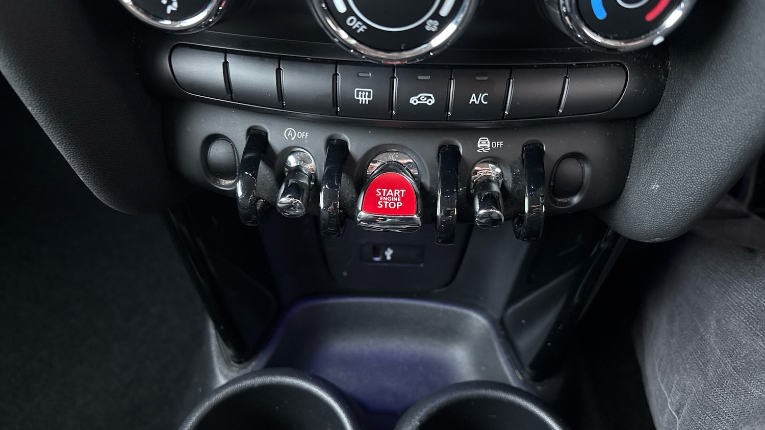 Used MINI Hatch 2021 for sale - 76853395: Photo 31