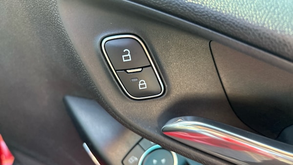 Used Ford Fiesta 2017 for sale - 76287831: Photo 34