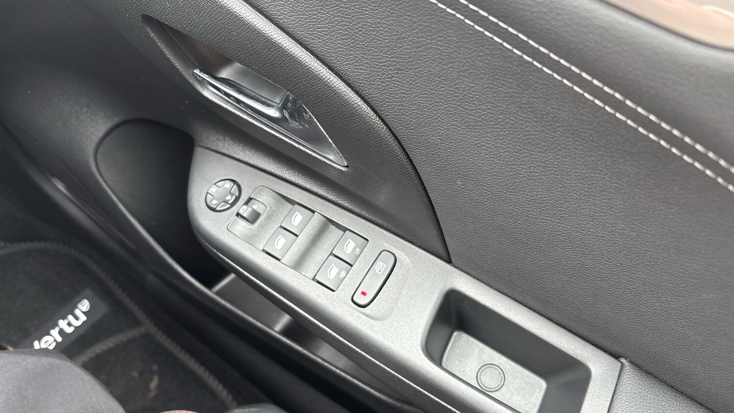 Used Vauxhall Corsa 2023 for sale - 77915380: Photo 33