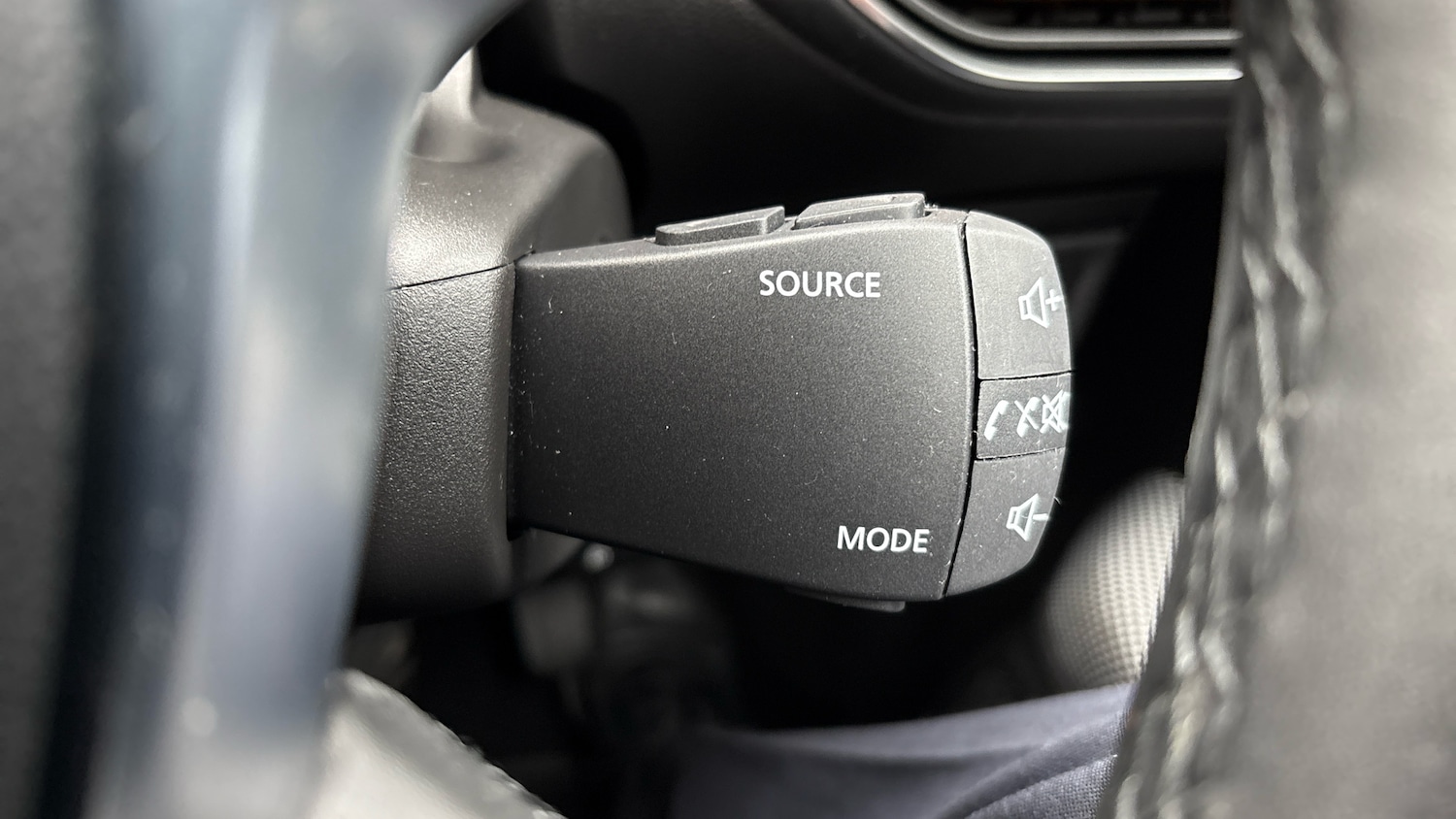 Used Dacia Sandero Stepway 2022 for sale - 77007963: Photo 38