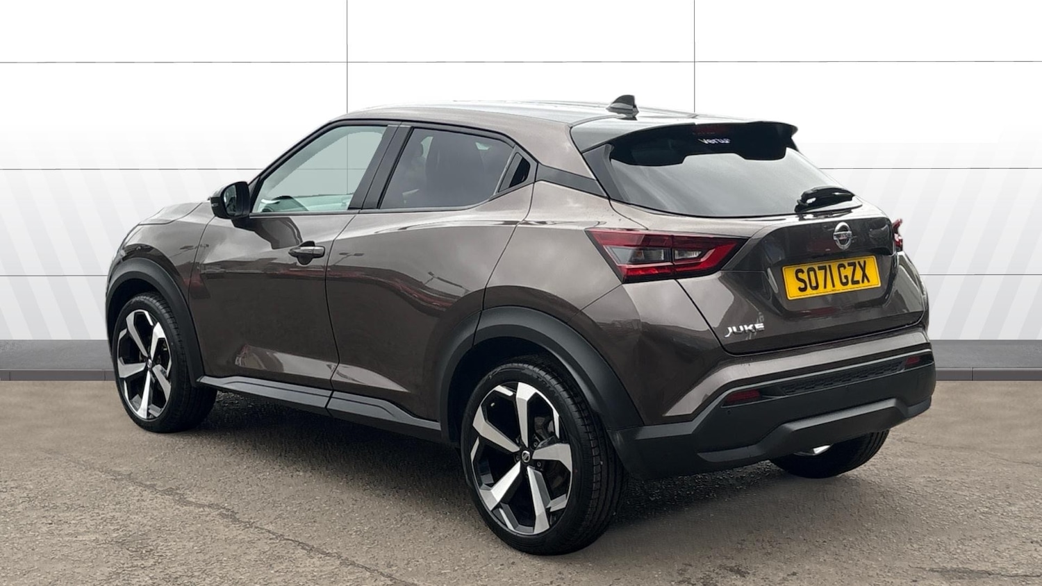 Used Nissan Juke 2021 for sale - 77917139: Photo 2