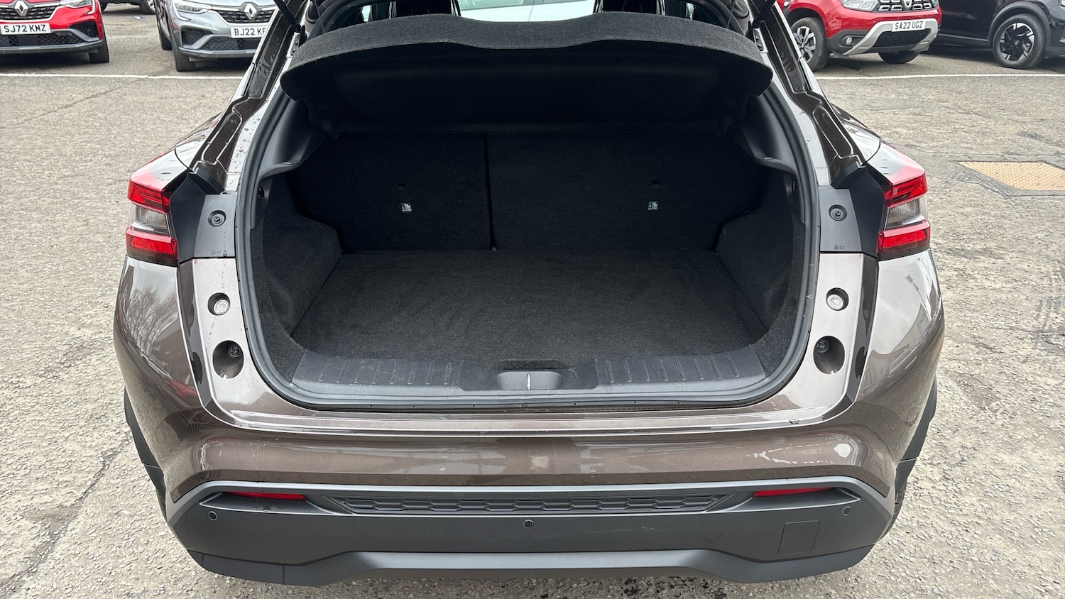 Used Nissan Juke 2021 for sale - 77917139: Photo 4