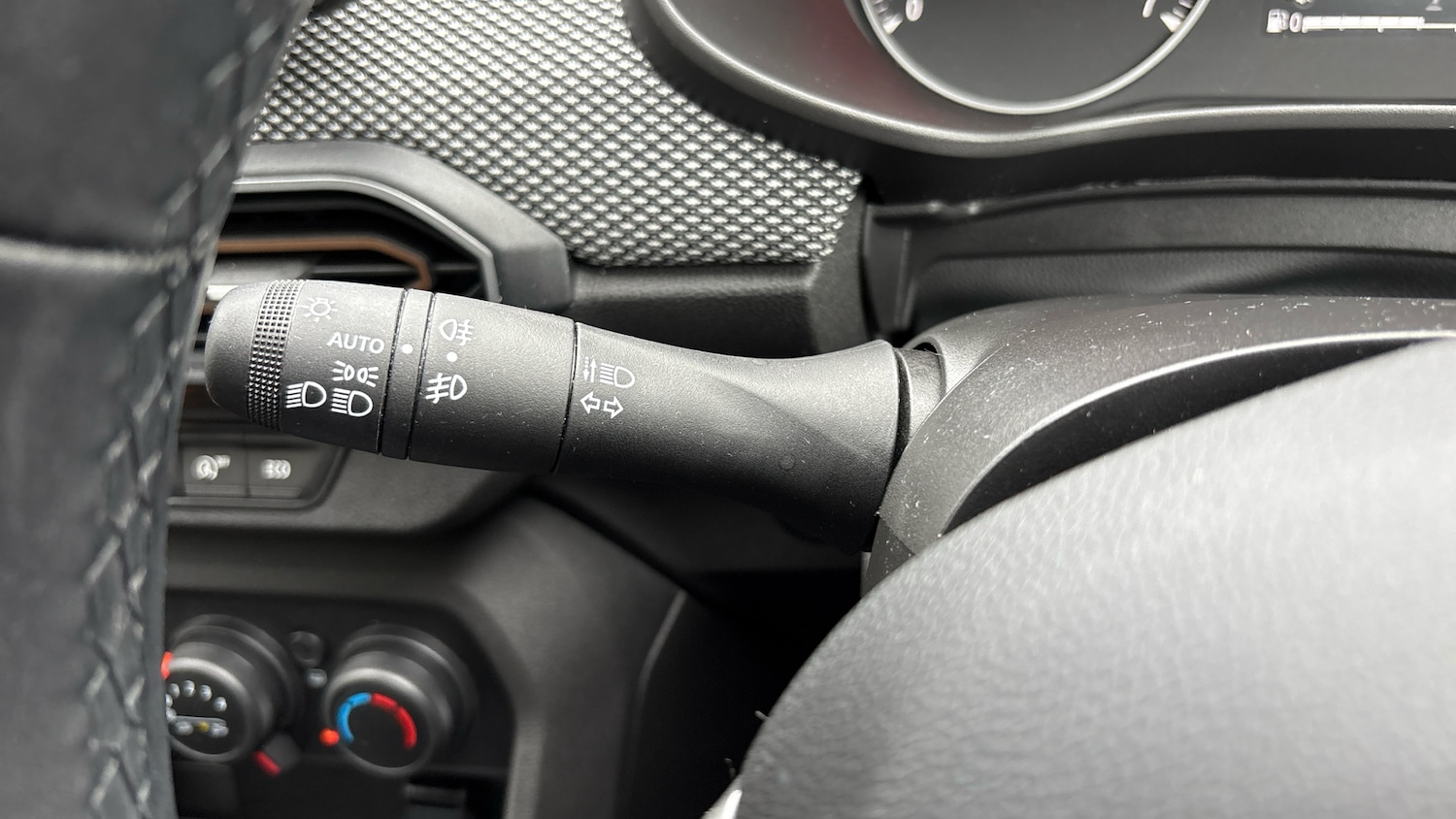 Used Dacia Sandero Stepway 2024 for sale - 76171703: Photo 30