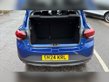 Used Dacia Sandero Stepway 2024 for sale - 76171703: Photo 4