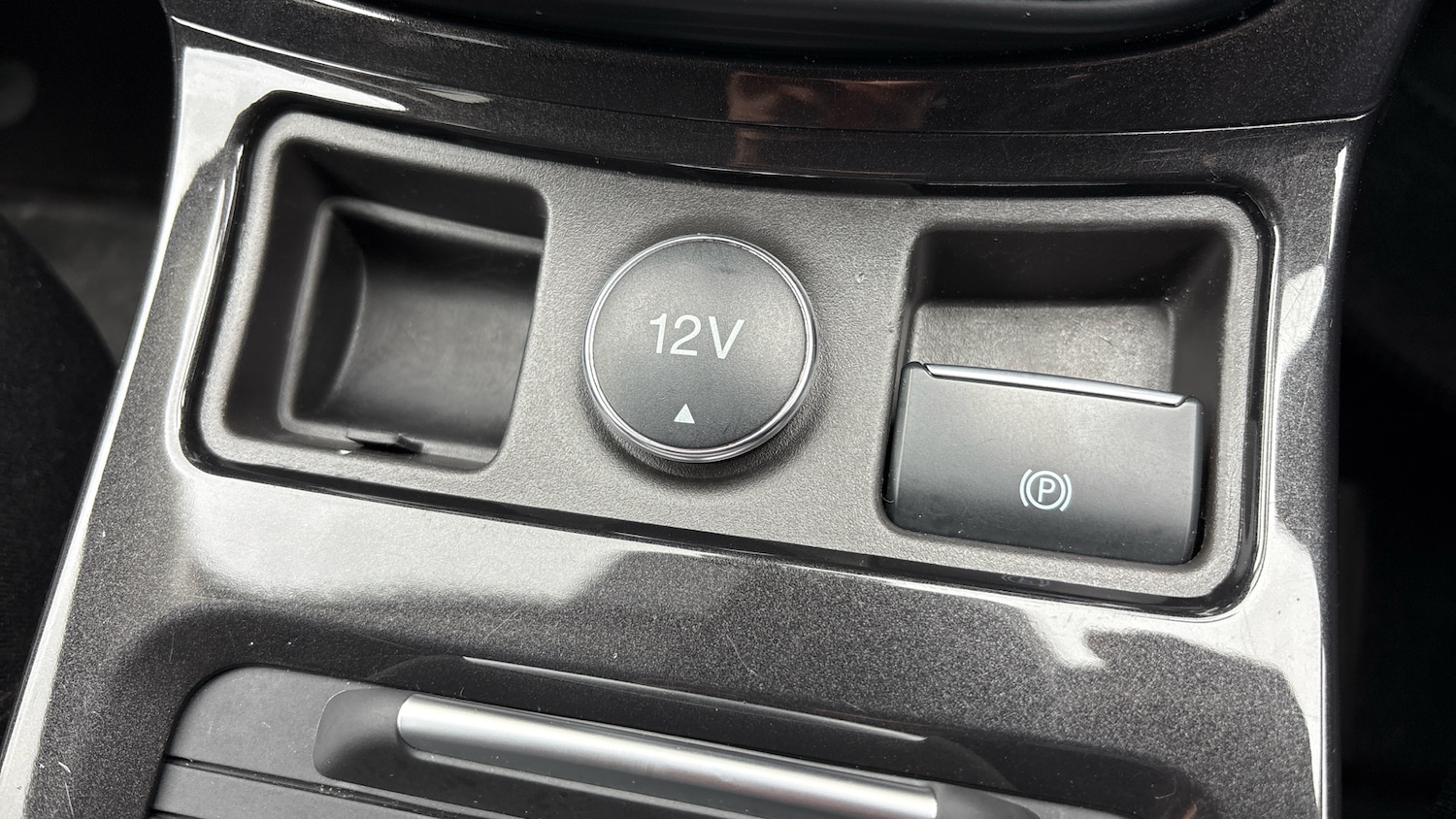 Used Ford Kuga 2019 for sale - 76186546: Photo 28