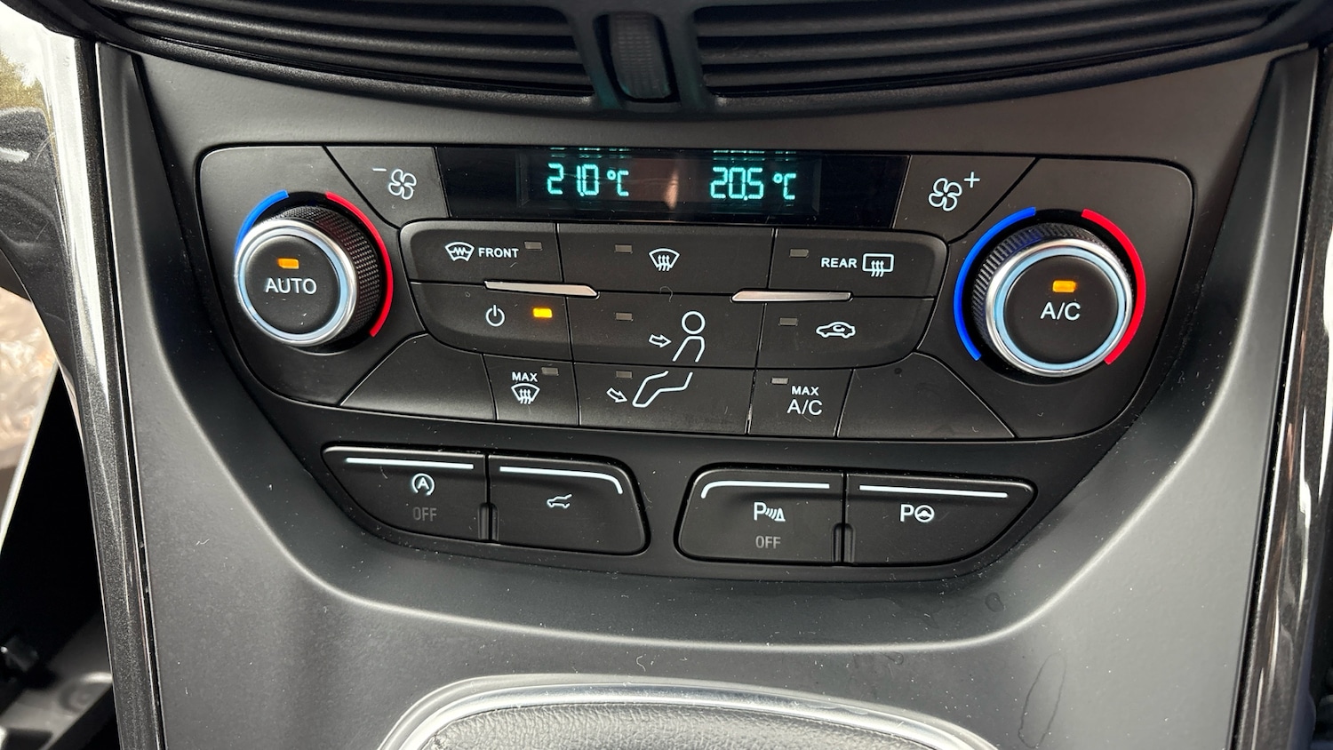 Used Ford Kuga 2019 for sale - 76186546: Photo 29