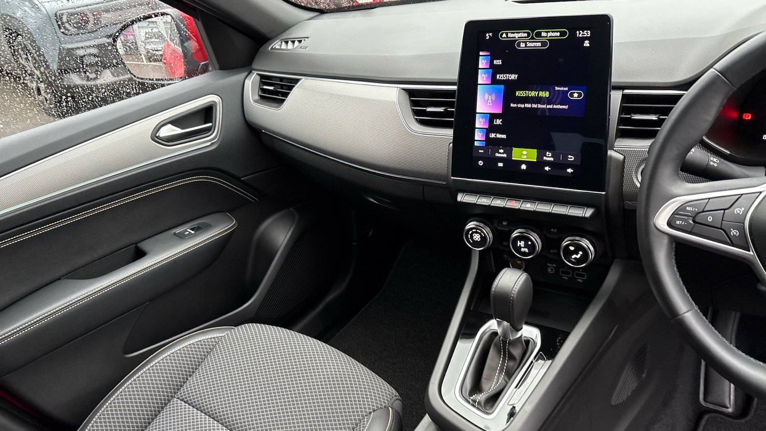 Used Renault Arkana 2024 for sale - 76718801: Photo 14