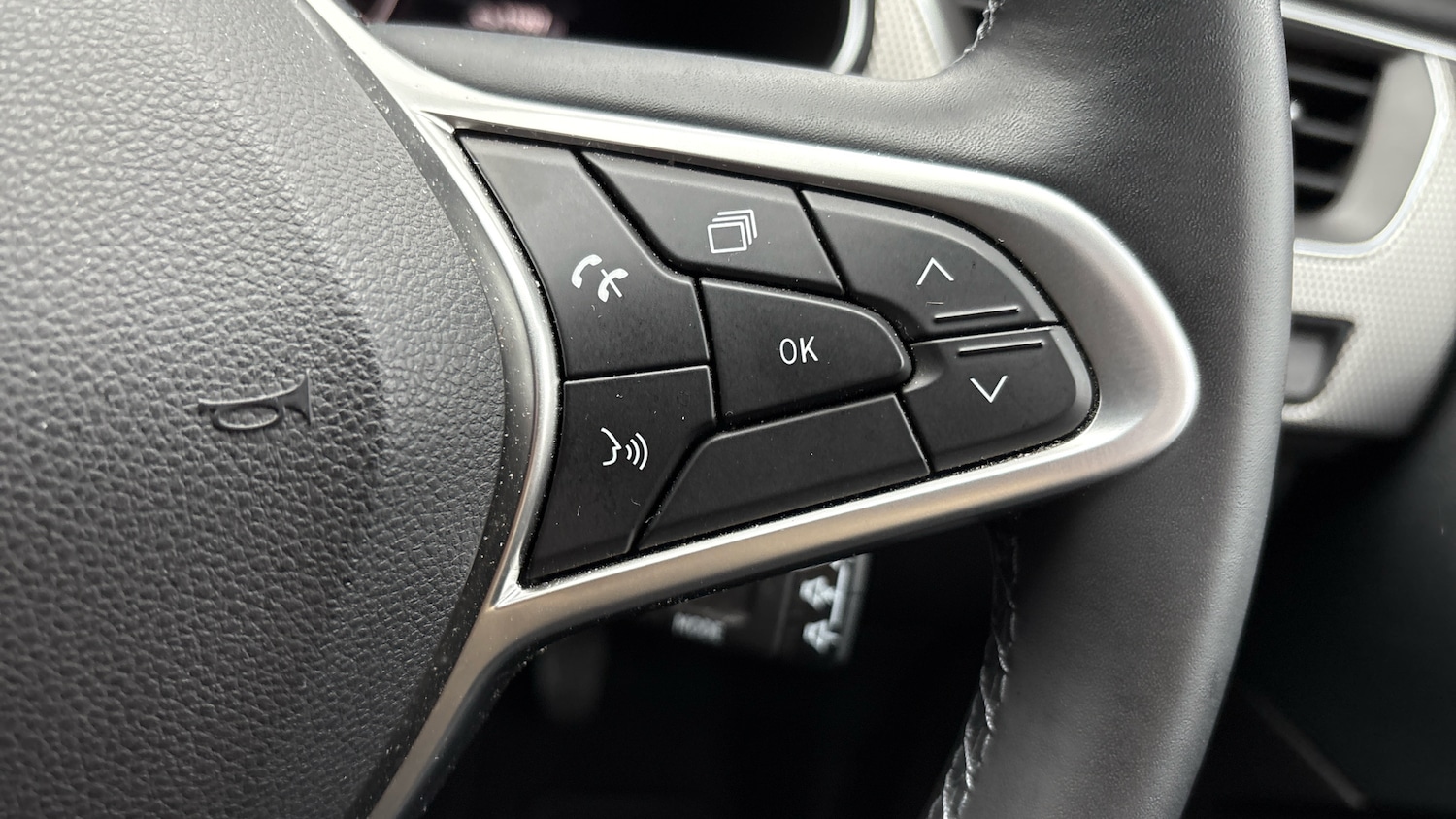 Used Renault Arkana 2024 for sale - 76718801: Photo 55