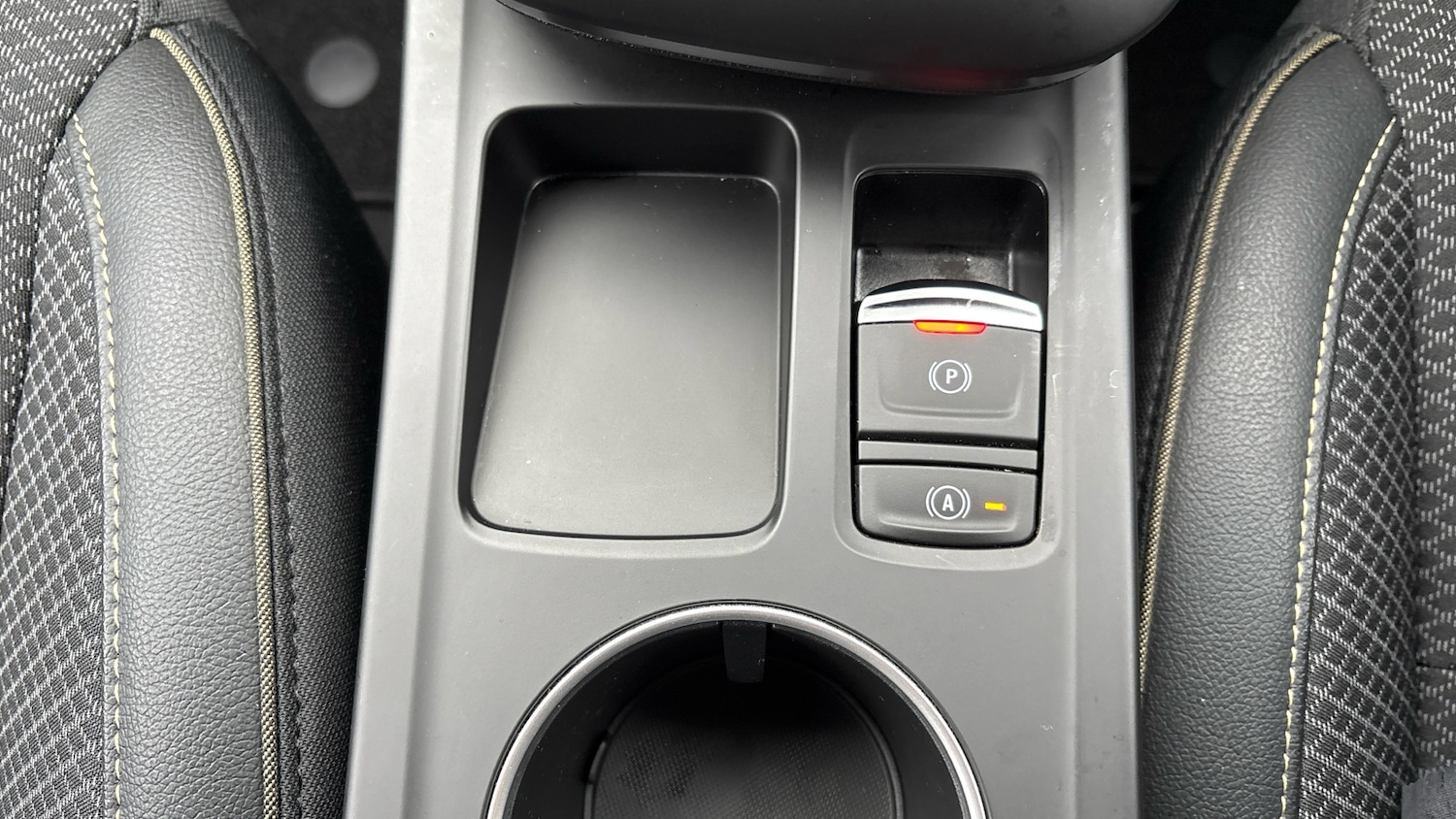 Used Renault Arkana 2024 for sale - 76718801: Photo 60