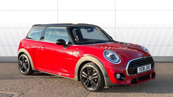 Used MINI Hatch 2018 for sale - 76299726: Photo 1