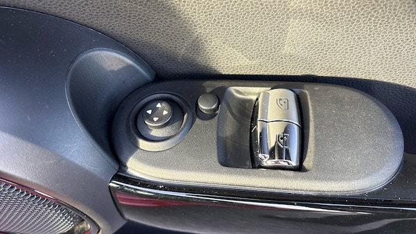 Used MINI Hatch 2018 for sale - 76299726: Photo 34