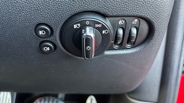 Used MINI Hatch 2018 for sale - 76299726: Photo 37