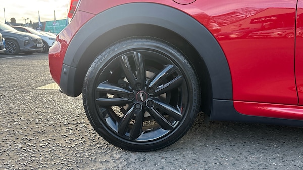 Used MINI Hatch 2018 for sale - 76299726: Photo 7