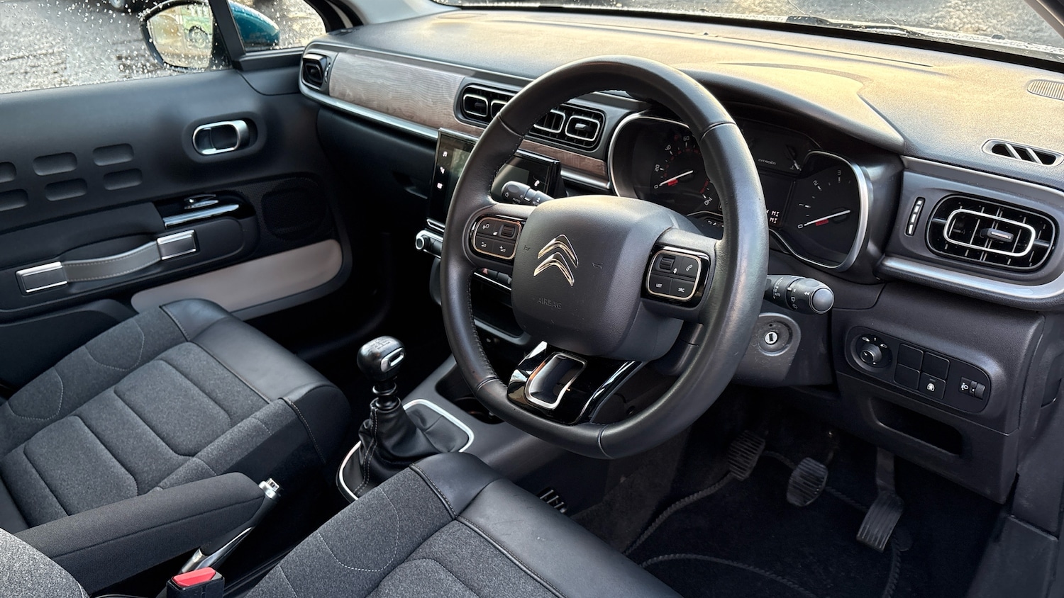 Used Citroen C3 2022 for sale - 76892854: Photo 11