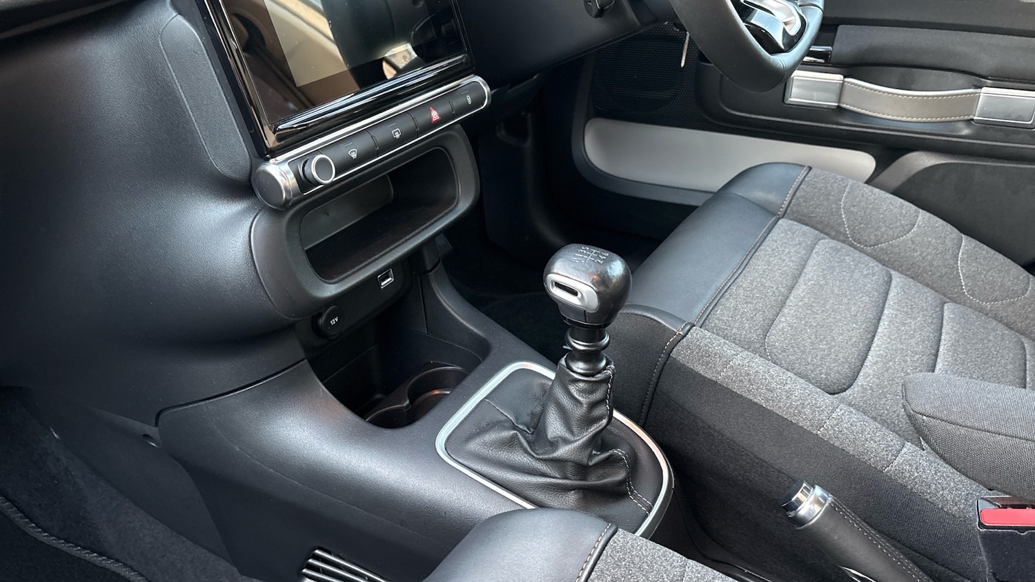 Used Citroen C3 2022 for sale - 76892854: Photo 13