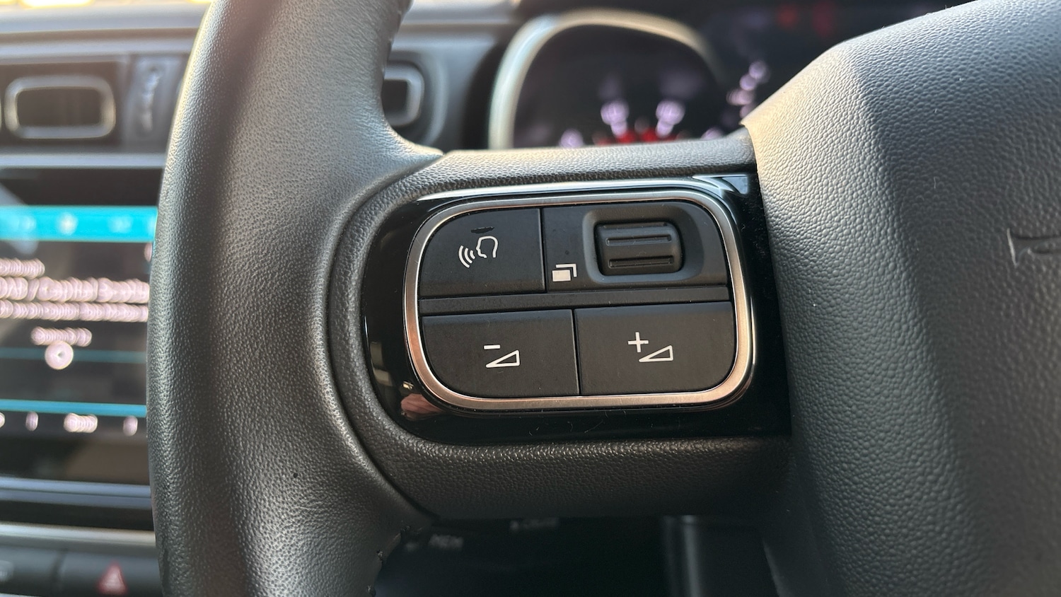 Used Citroen C3 2022 for sale - 76892854: Photo 25