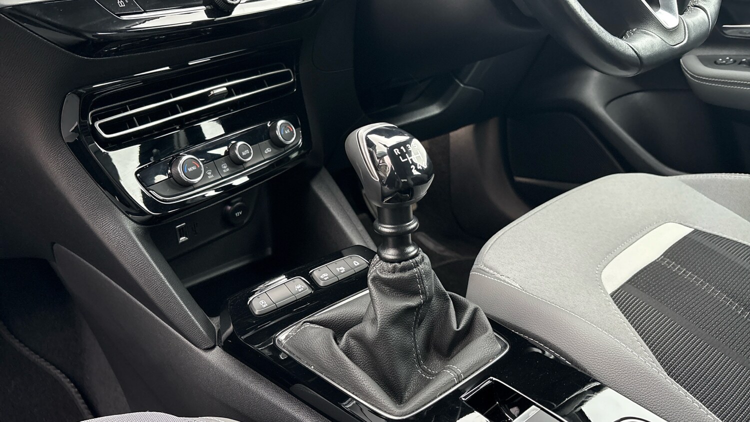 Used Vauxhall Mokka 2022 for sale - 77831639: Photo 13