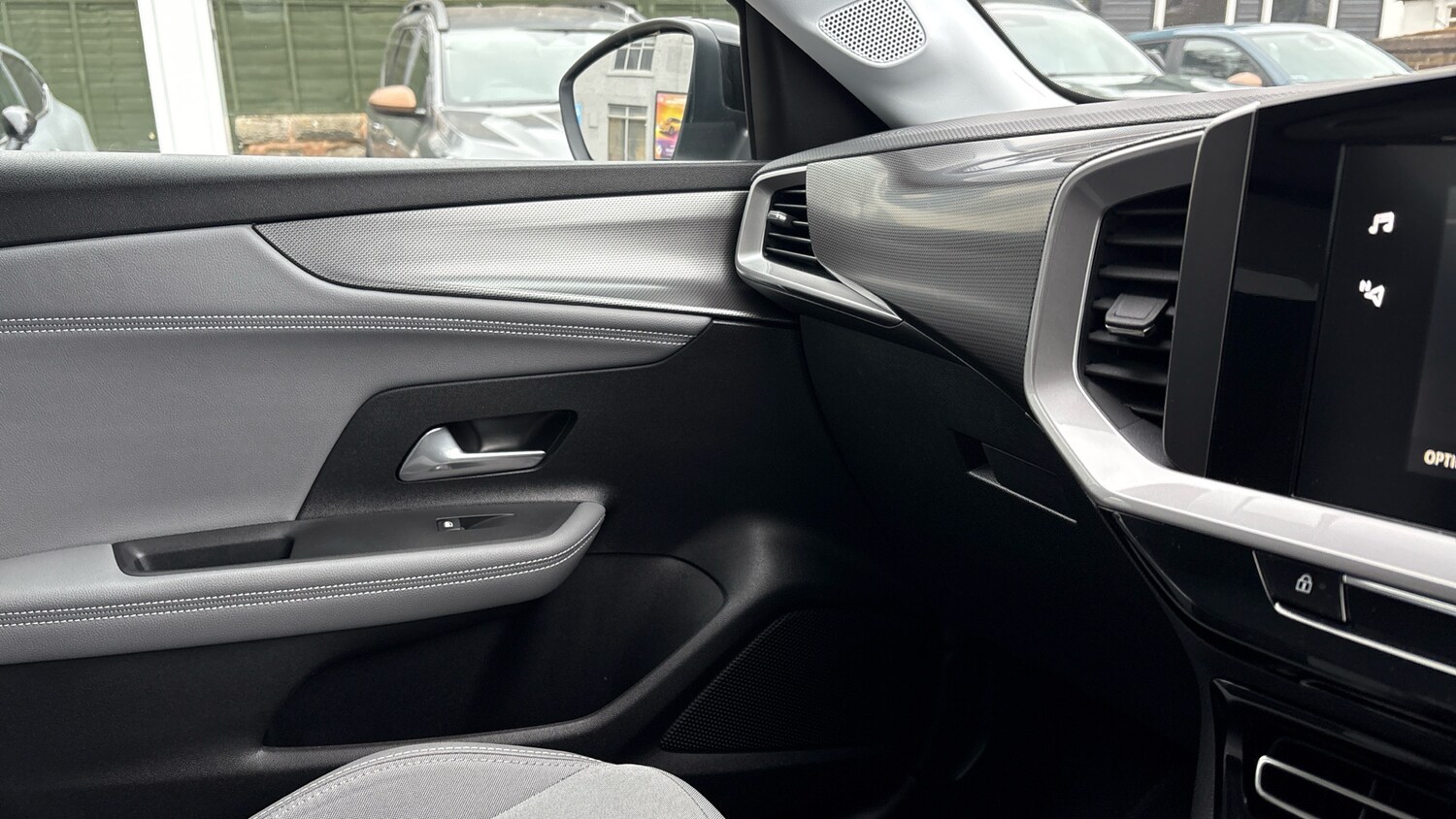 Used Vauxhall Mokka 2022 for sale - 77831639: Photo 41