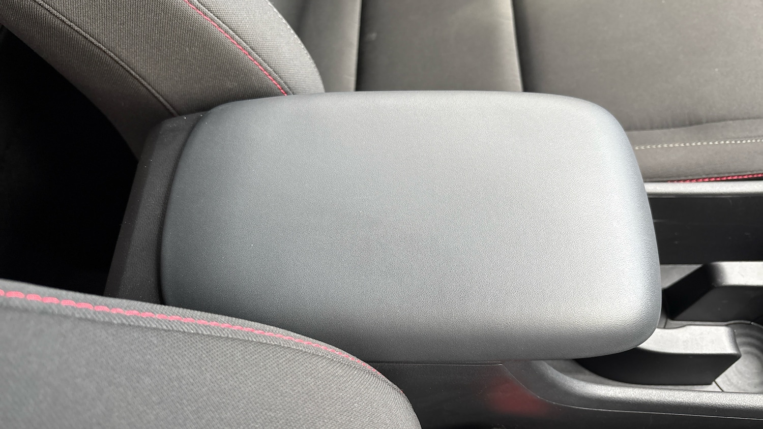 Used Hyundai KONA 2025 for sale - 77945973: Photo 47