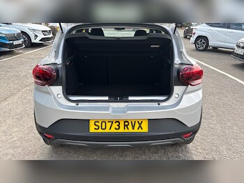 Used Dacia Sandero Stepway 2024 for sale - 78814004: Photo