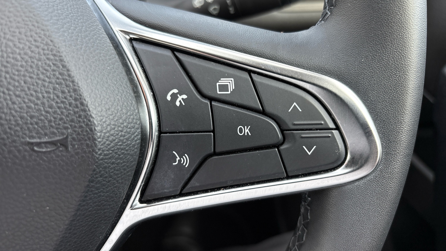 Used Renault Captur 2022 for sale - 76477092: Photo 30