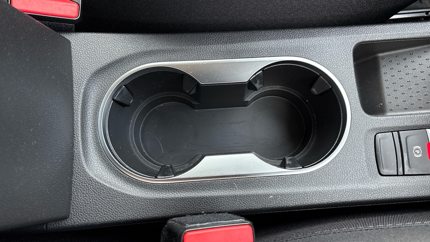 Used Renault Captur 2022 for sale - 76477092: Photo 32