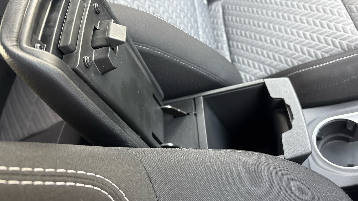 Used Renault Captur 2022 for sale - 76477092: Photo 46