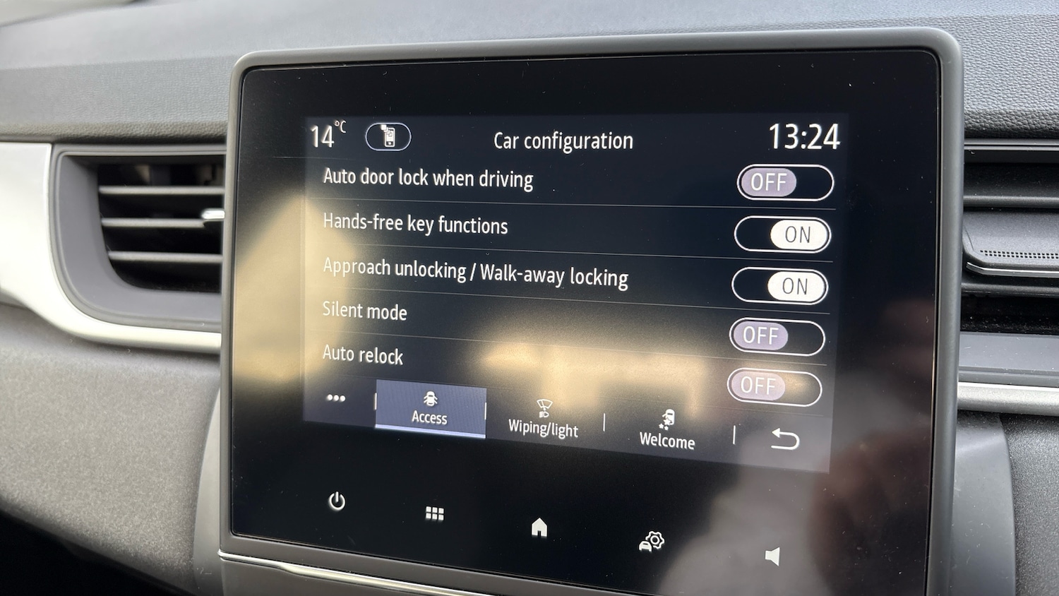 Used Renault Captur 2022 for sale - 76477092: Photo 49