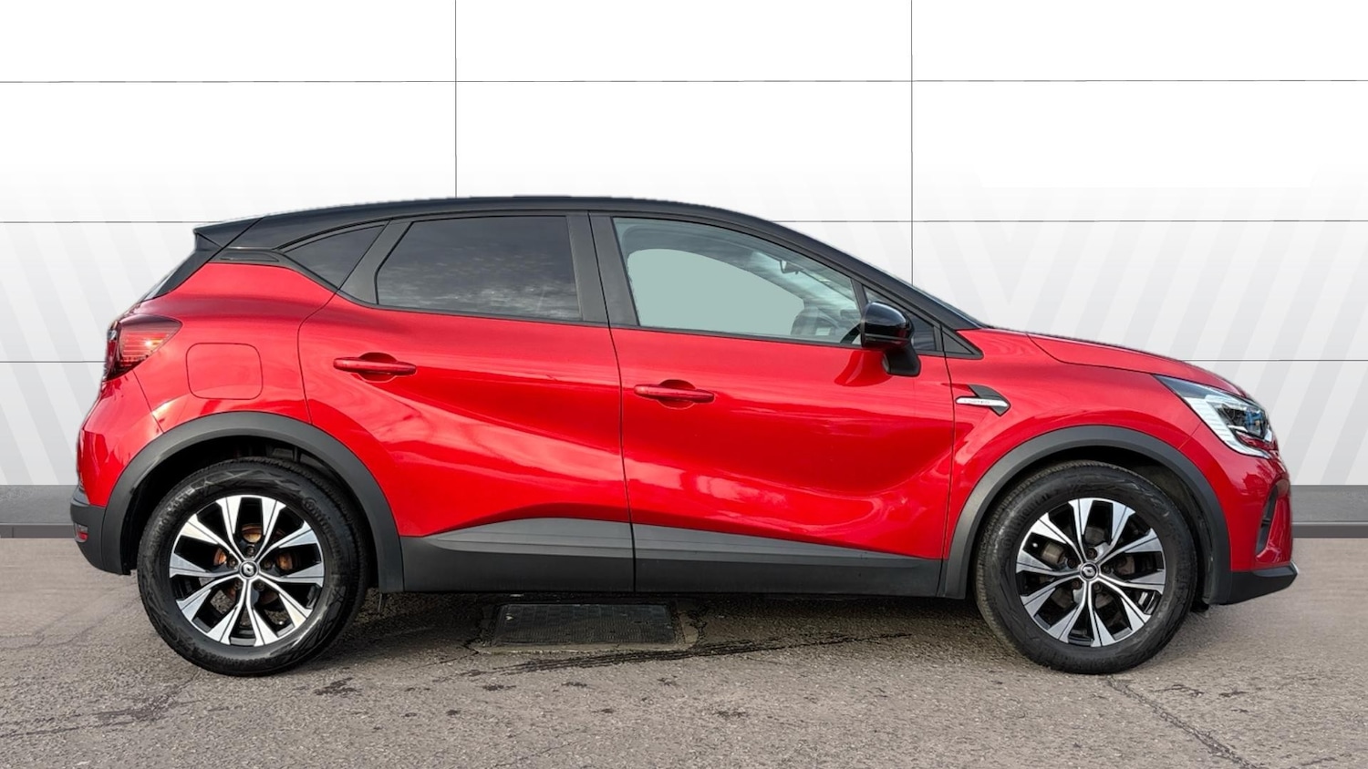 Used Renault Captur 2022 for sale - 76477092: Photo 5