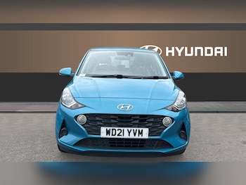 Used Hyundai i10 2021 for sale - 79111685: Photo