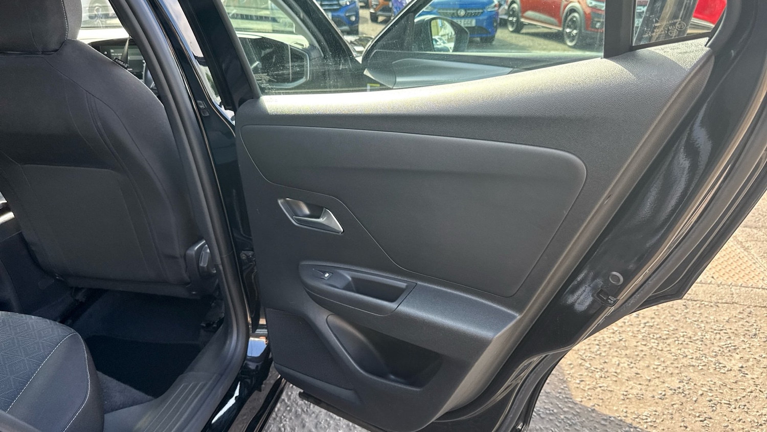 Vehicle 29