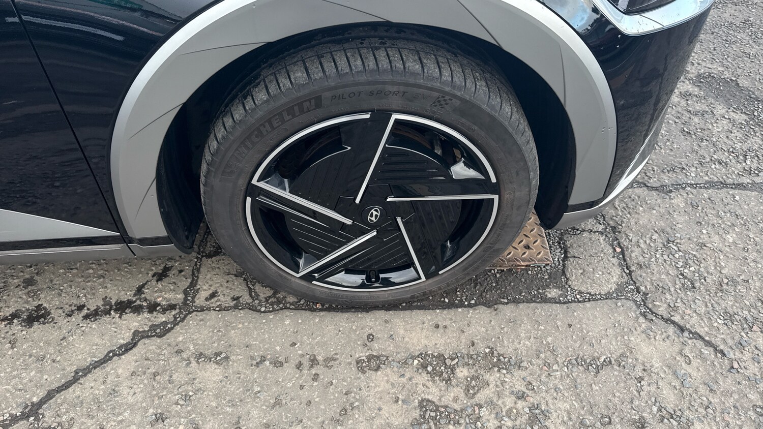 Used Hyundai IONIQ 5 2024 for sale - 77873175: Photo 24