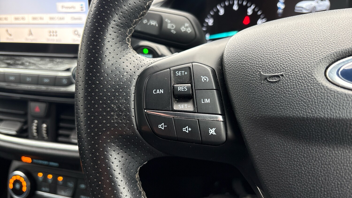 Used Ford Fiesta 2019 for sale - 77543498: Photo 32