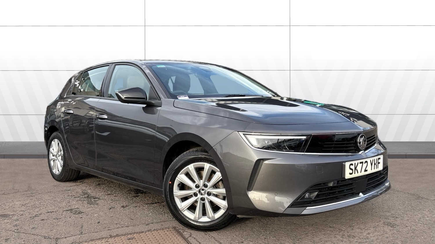 Used Vauxhall Astra 2022 for sale - 76477086: Photo 1