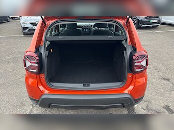 Used Dacia Duster 2023 for sale - 78011507: Photo