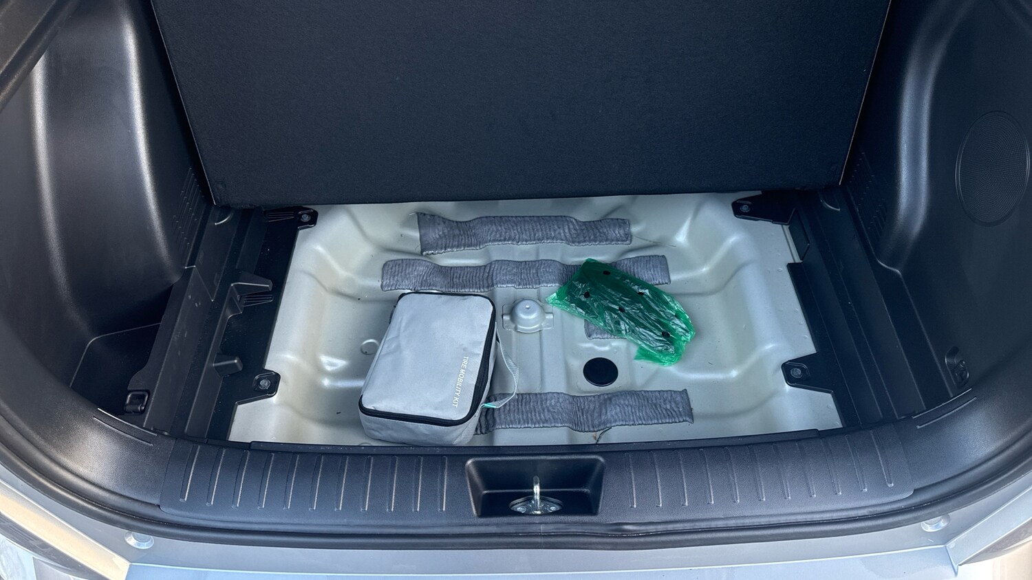 Used Hyundai KONA 2025 for sale - 77745349: Photo 36