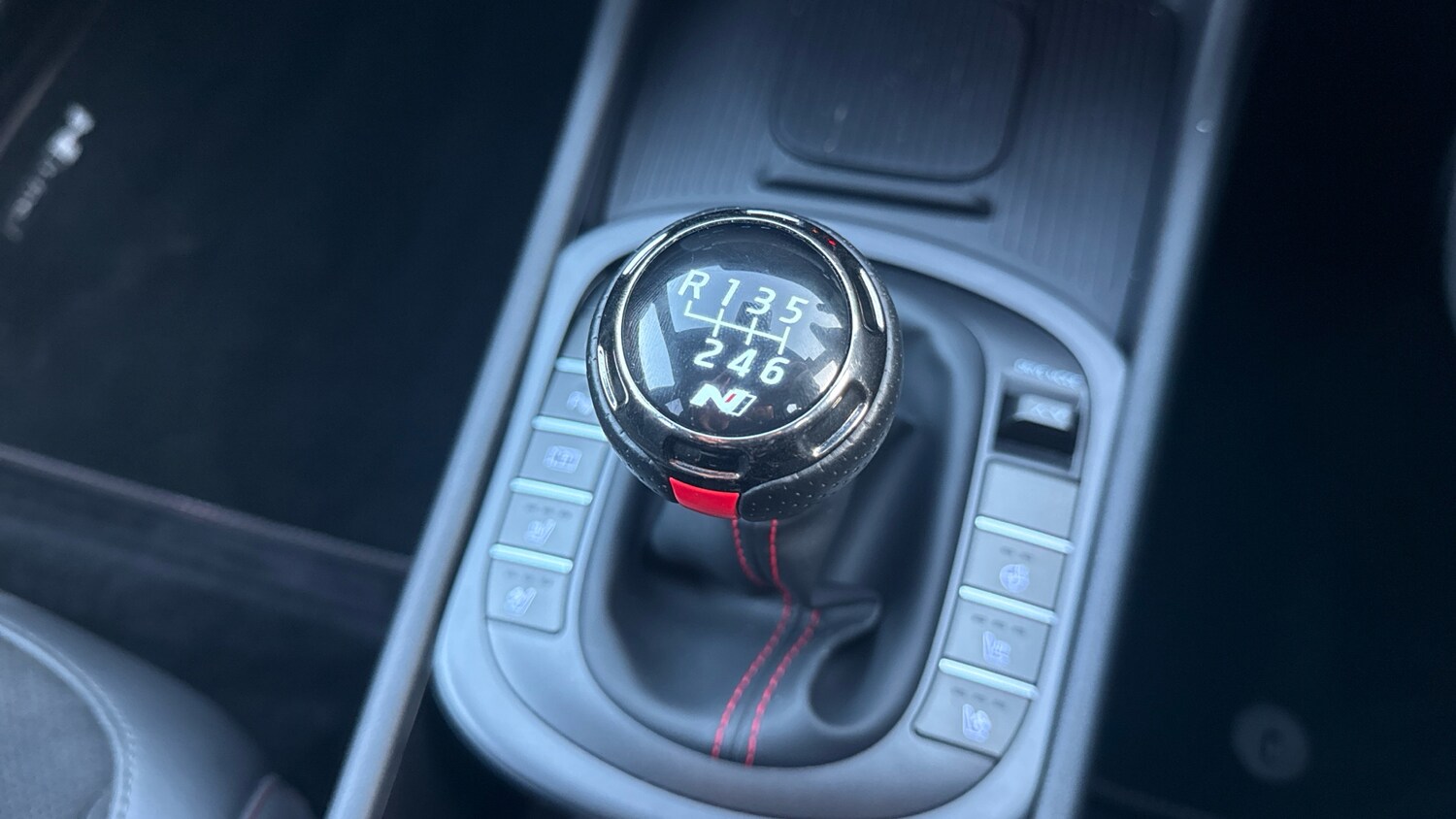 Used Hyundai KONA 2025 for sale - 77745349: Photo 52