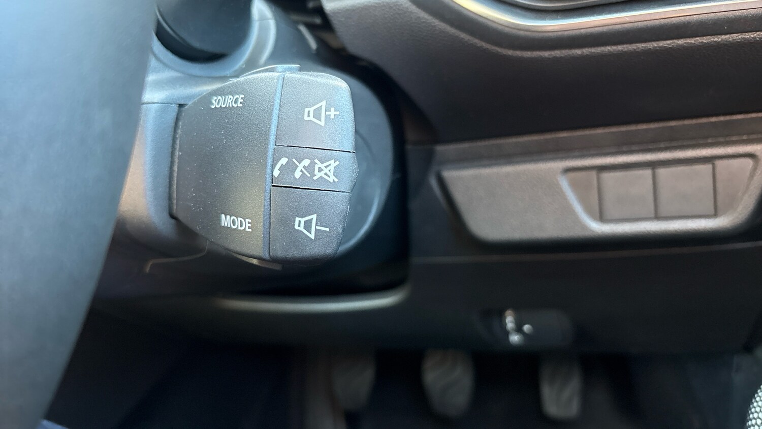 Used Dacia Jogger 2023 for sale - 78108186: Photo 39