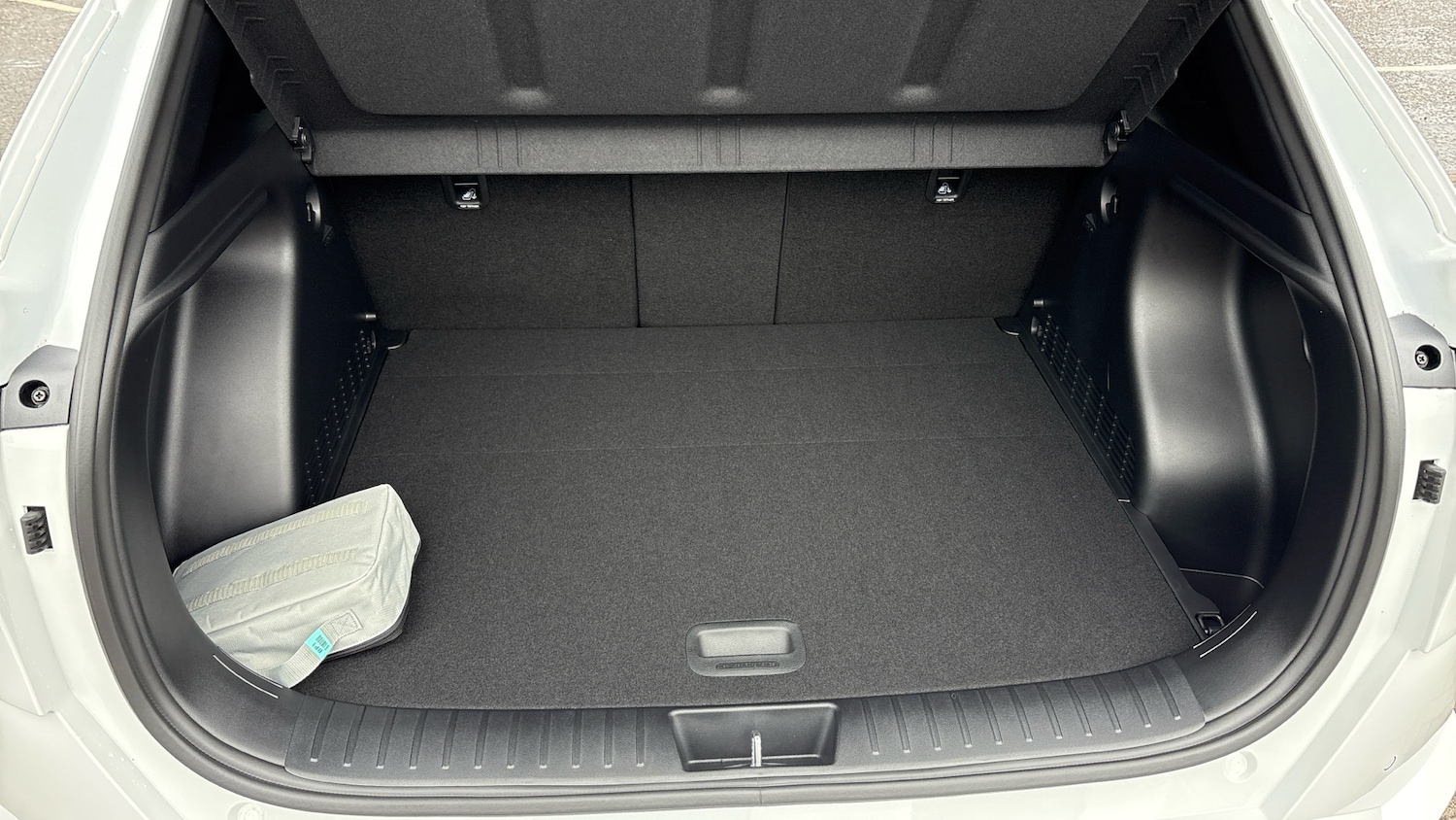 Used Hyundai KONA 2025 for sale - 76525641: Photo 21