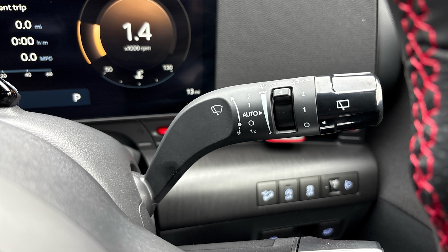 Used Hyundai KONA 2025 for sale - 76525641: Photo 40