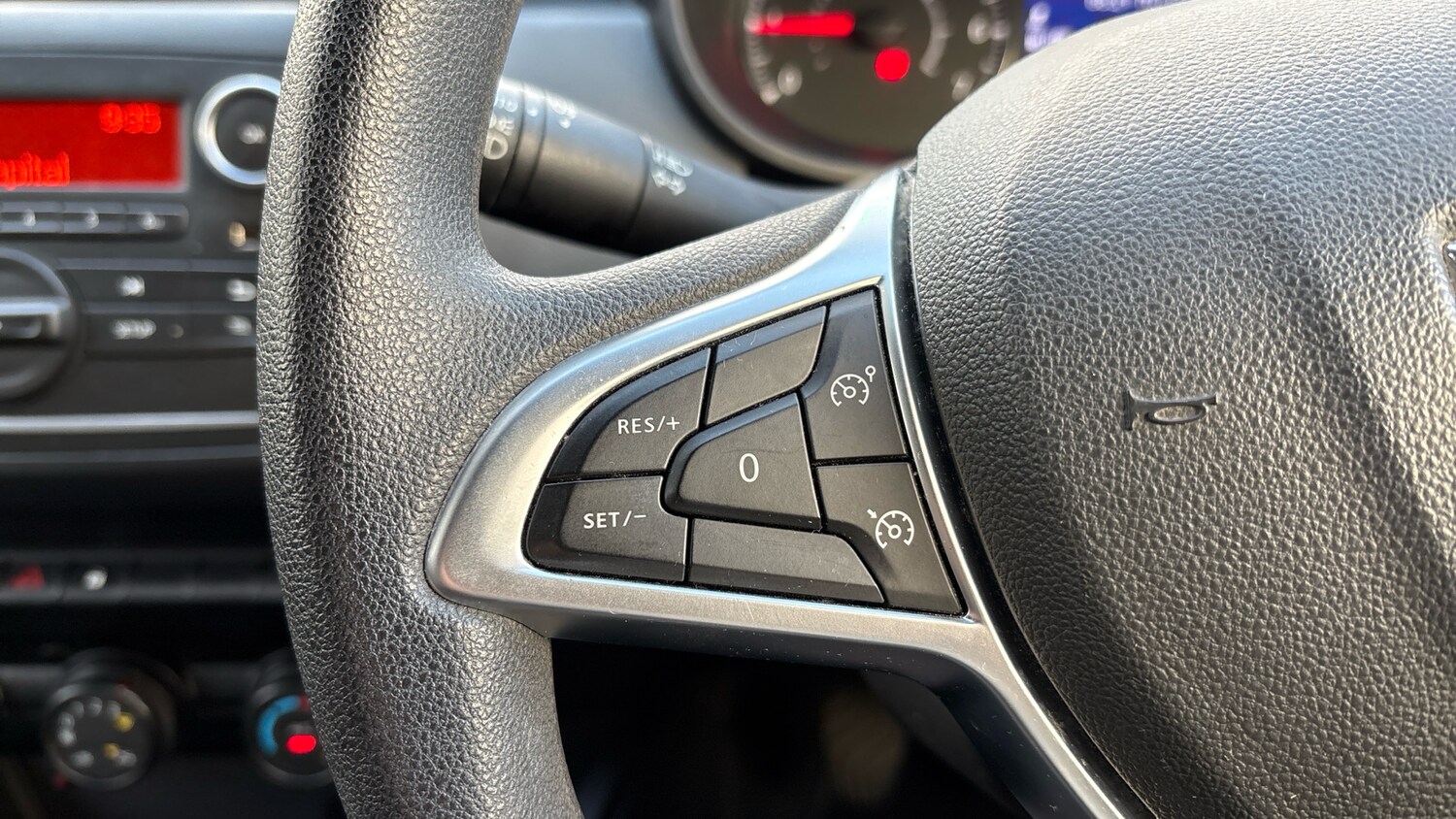 Used Dacia Duster 2021 for sale - 76375408: Photo 28